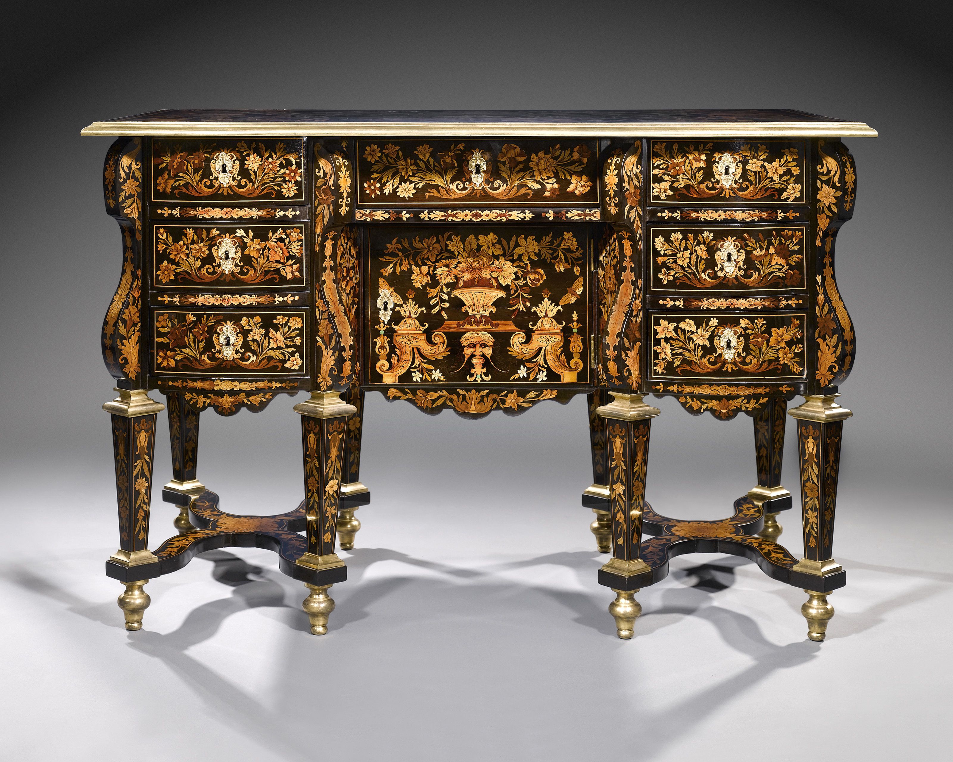 Мебель 17 века. Мебель эпохи Барокко 17 века.
